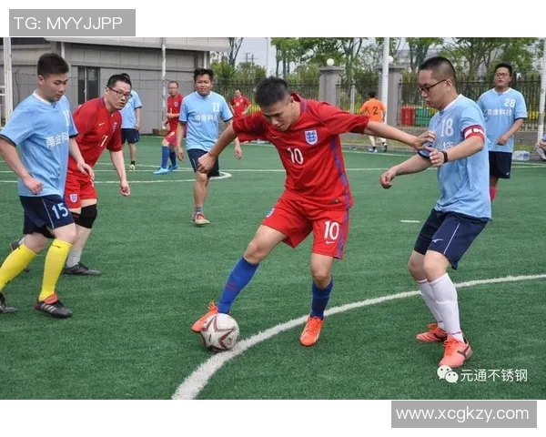 足球明星荷尔蒙魅力全景展示让你领略运动员的激情与风采