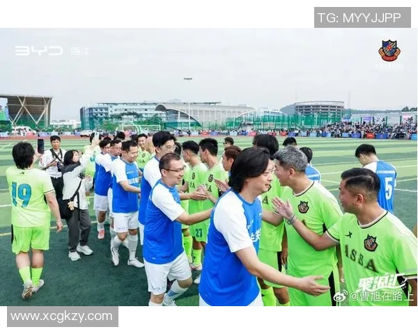 香港足球明星队莅临珠海展开友谊赛激情对决助力地方足球发展